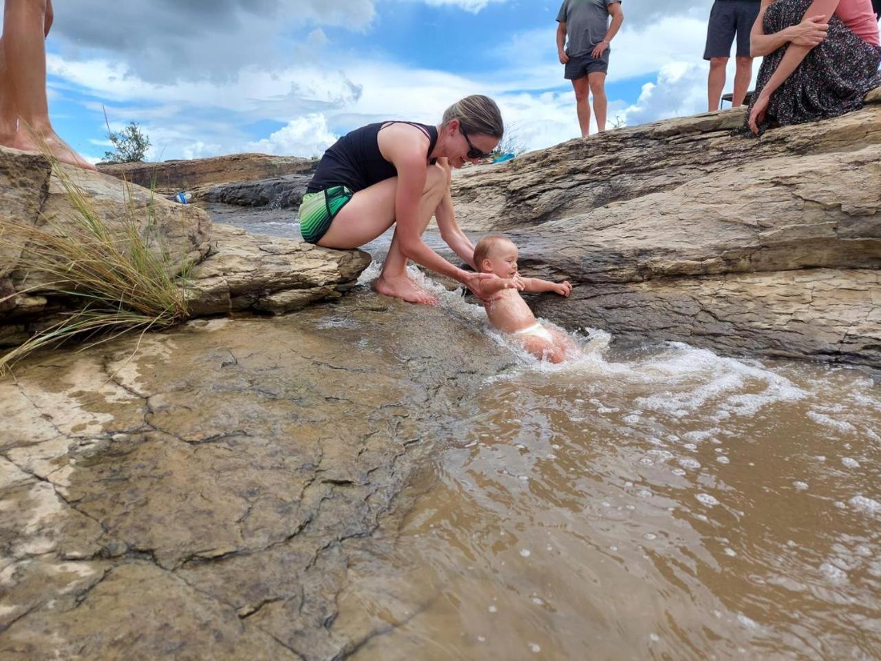 Tzamenkomst River Lodge Colesberg Ngoại thất bức ảnh